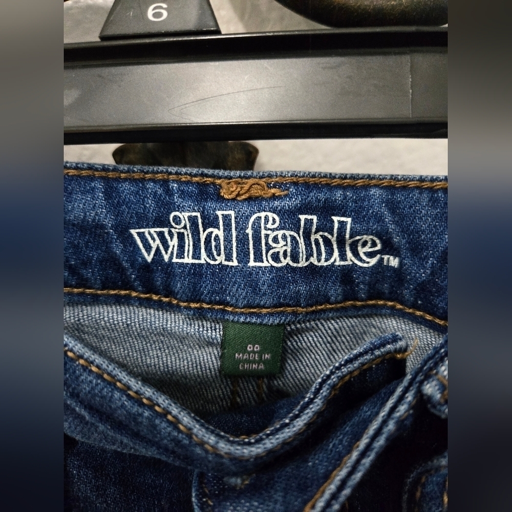 Wild Fable Rhinestone Embellished Blue Jeans - Picture 5 of 8